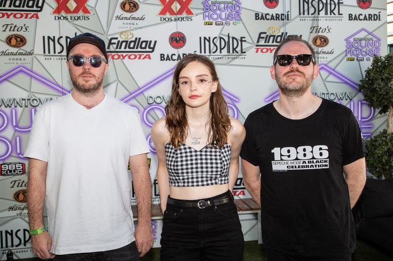 CHVRCHES Play Surprise Acoustic Session at Sound House in Las Vegas