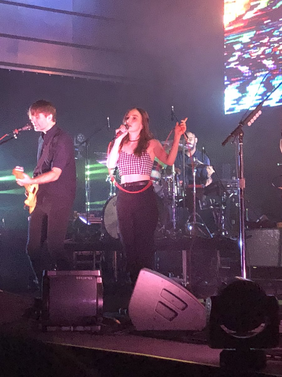 Watch Lauren Mayberry of CHVRCHES Join Death Cab for Cutie Performing “Northern Lights”