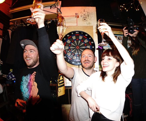 CHVRCHES Drop By For a Surprise Visit With Their Fans in Japan